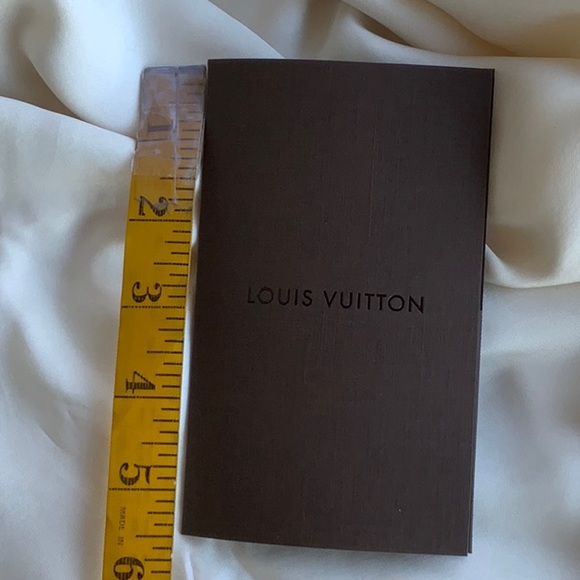 Louis Vuitton receipt envelopes - Picture 5 of 8